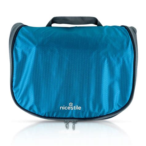 lightweight travel toiletry bag